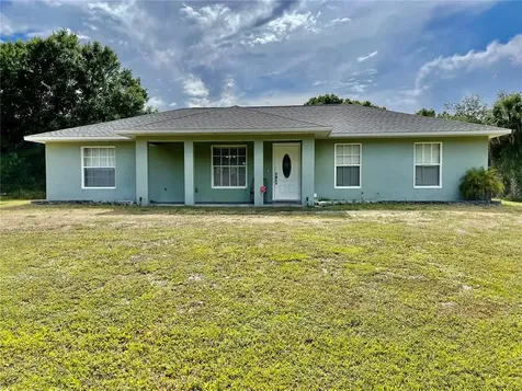 805 NE 24th Avenue Okeechobee FL 34972