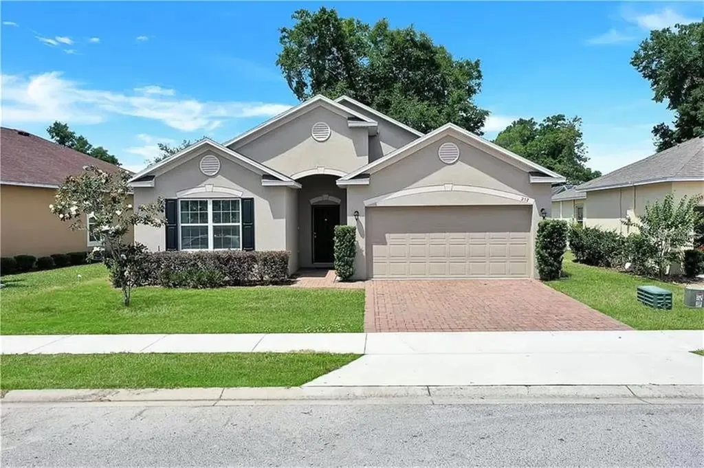 257 Sherri Lee Lane Deland FL 32720