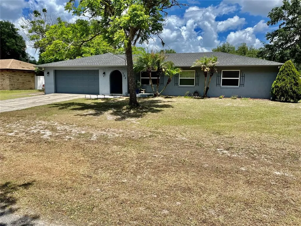 123 Connie Lee Court Lakeland FL 33809