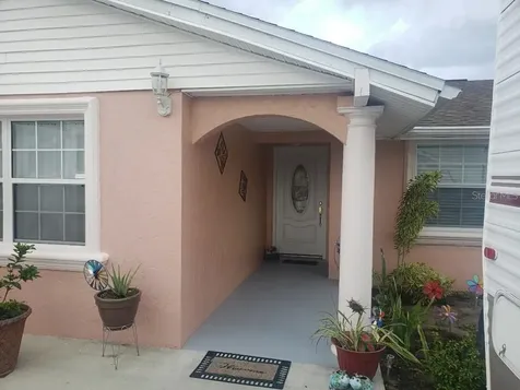 12401 Kiwi Avenue Tampa FL 33625