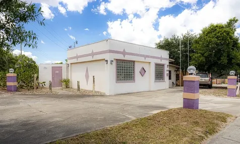 1100 N Pine Hills Road Orlando FL 32808