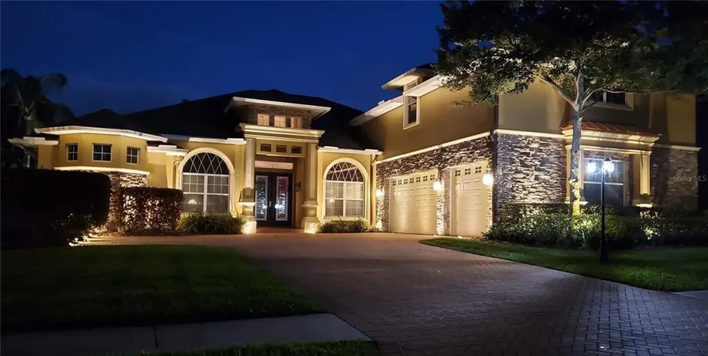 707 Charter Wood Place Valrico FL 33594