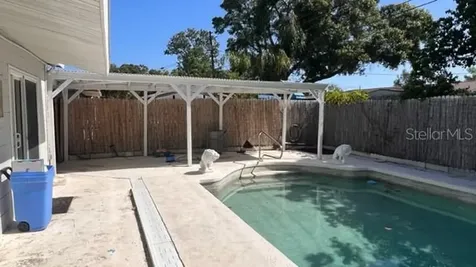 8783 57th Street N Pinellas Park FL 33782
