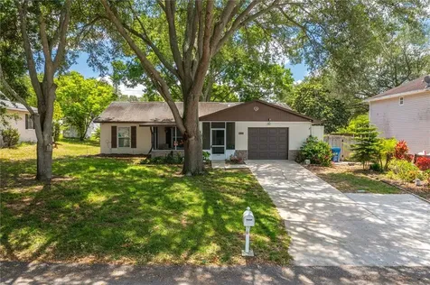 1004 Aqua Vista Court Haines City FL 33844