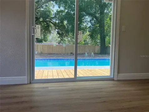 1217 E Norfolk Street Tampa FL 33604