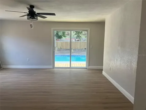 1217 E Norfolk Street Tampa FL 33604