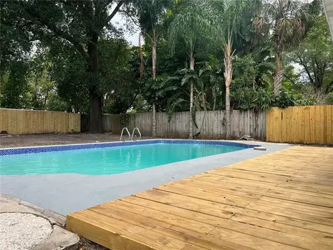 1217 E Norfolk Street Tampa FL 33604