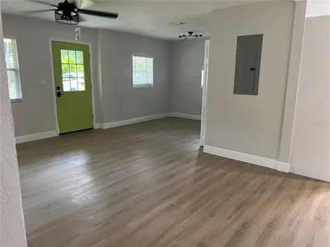 1217 E Norfolk Street Tampa FL 33604