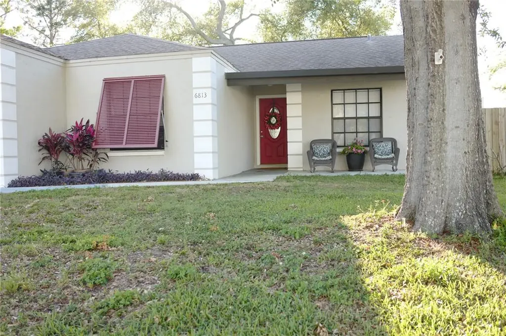 6813 S Gabrielle Street Tampa FL 33611
