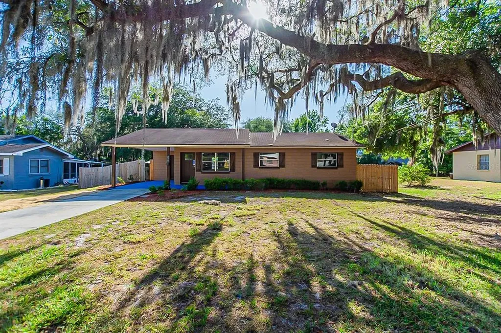 270 S Itasca Avenue Lake Alfred FL 33850
