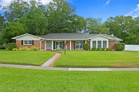 11212 Carrollwood Drive Tampa FL 33618