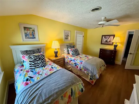 3534 Casey Key Road Nokomis FL 34275