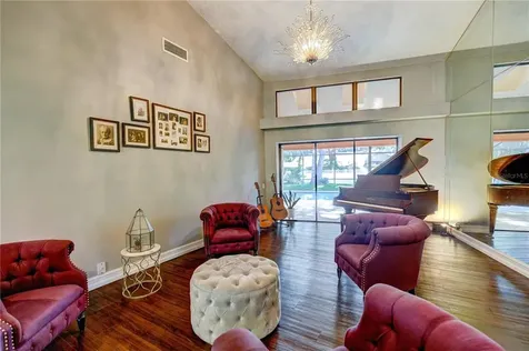 13905 Oberlin Manor Way Tampa FL 33613