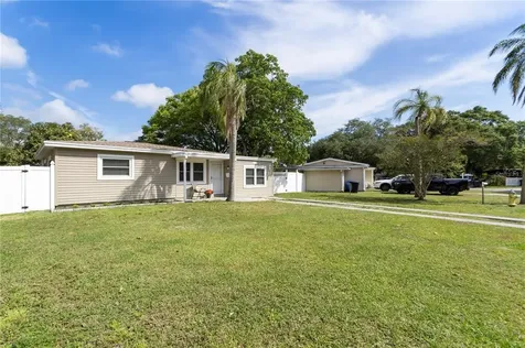 6812 13th Street N St Petersburg FL 33702