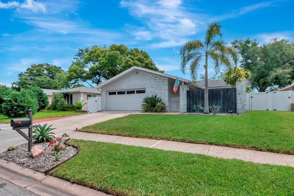 6001 Applecross Street N St Petersburg FL 33709