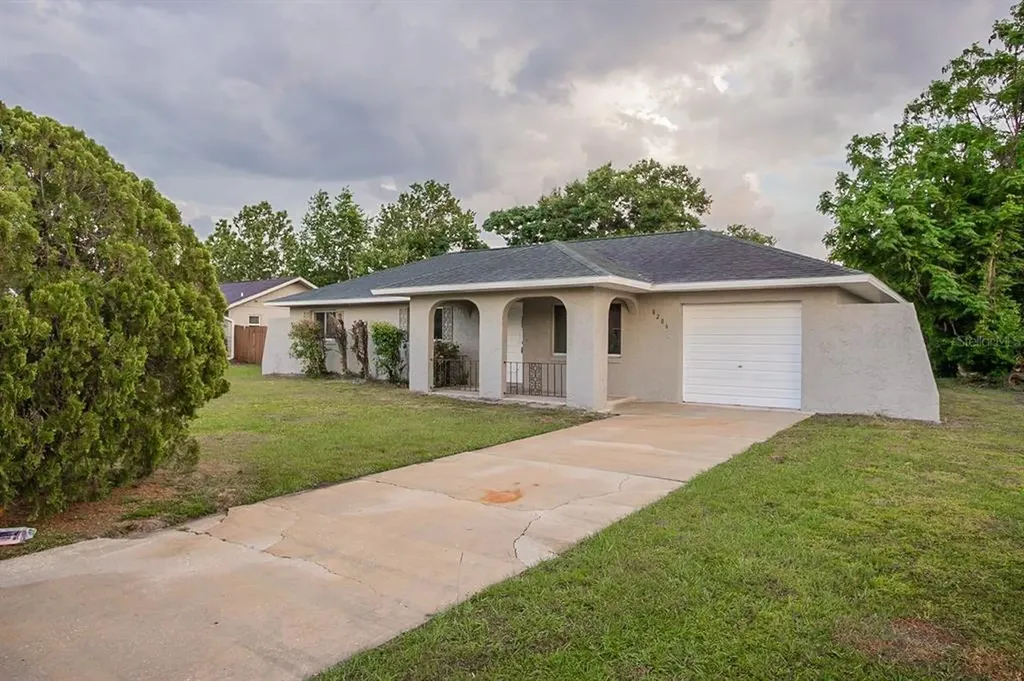 8206 Pamlico Street Orlando FL 32817
