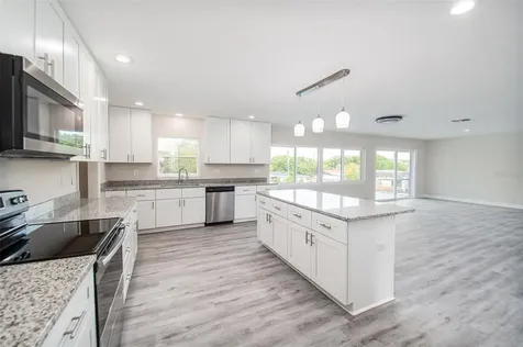 1173 Yarnell Avenue Lake Wales FL 33853