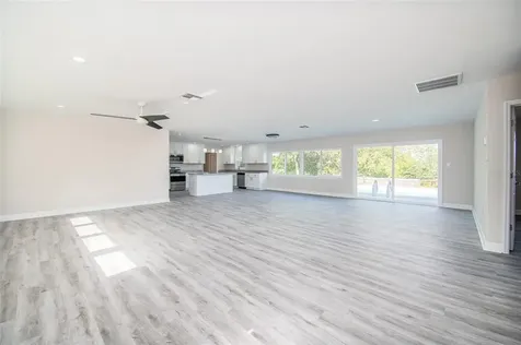 1173 Yarnell Avenue Lake Wales FL 33853