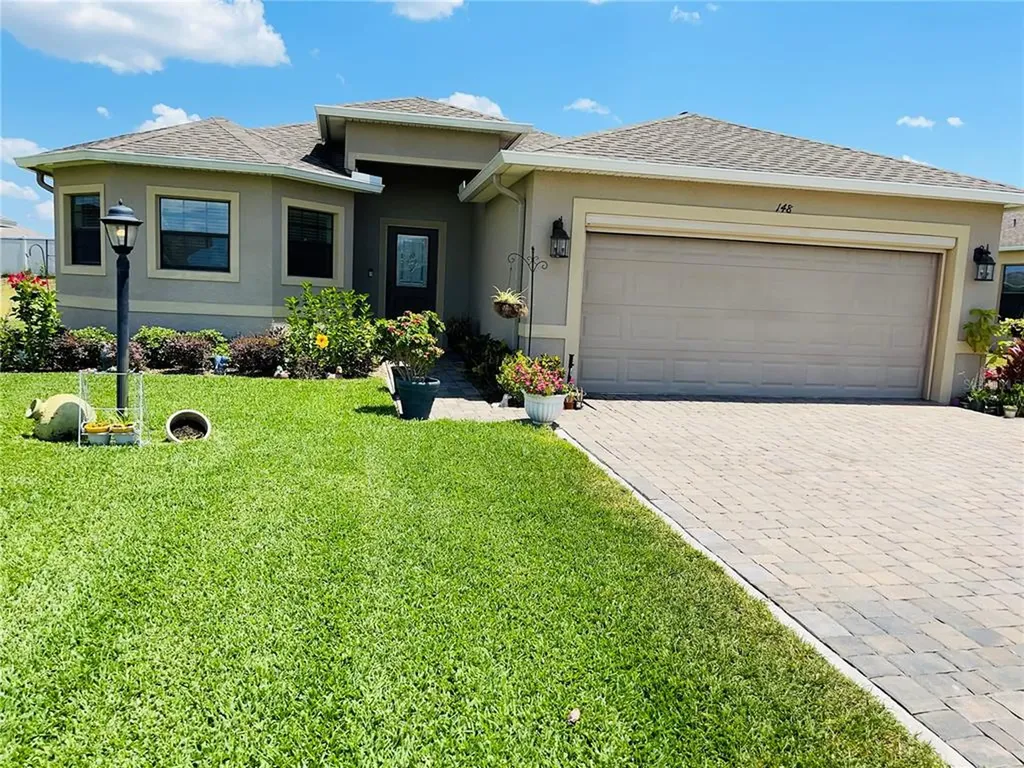 148 Bentley Oaks Boulevard Auburndale FL 33823