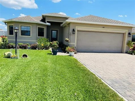 148 Bentley Oaks Boulevard Auburndale FL 33823