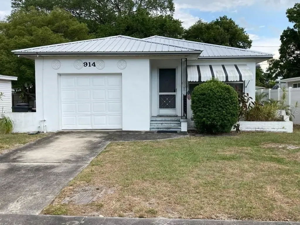 914 59th Street S Gulfport FL 33707