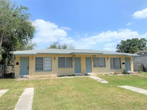 517 73rd Avenue N St Petersburg FL 33702