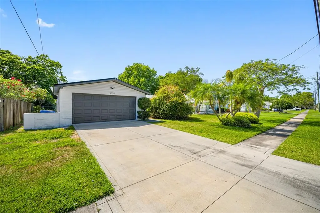 5320 Denver Street NE St Petersburg FL 33703