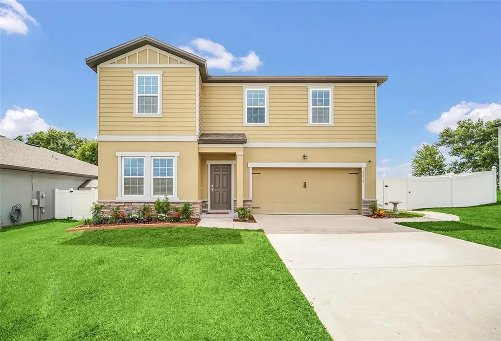 15615 Merlin Avenue Mascotte FL 34753