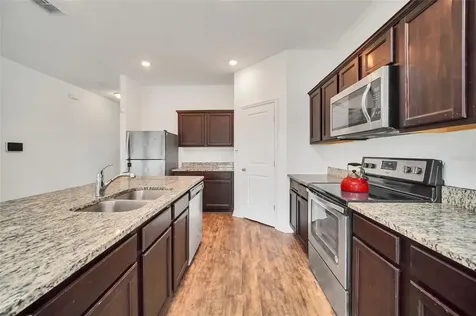 15615 Merlin Avenue Mascotte FL 34753