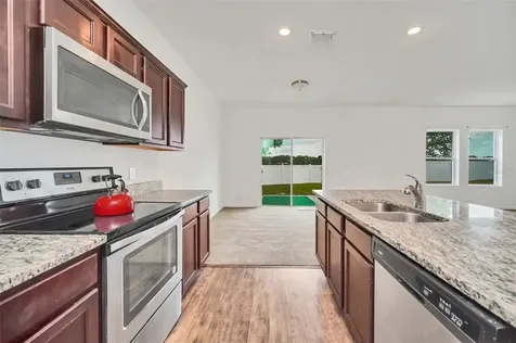15615 Merlin Avenue Mascotte FL 34753
