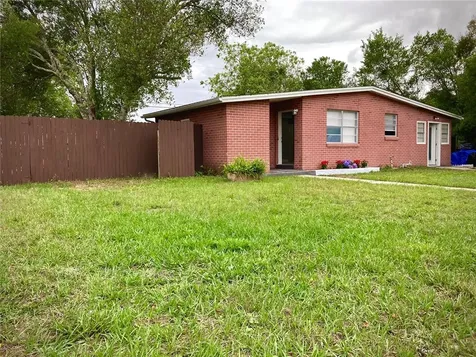 869 Halstead Street Deltona FL 32725