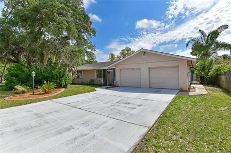 5607 25th Street W Bradenton FL 34207