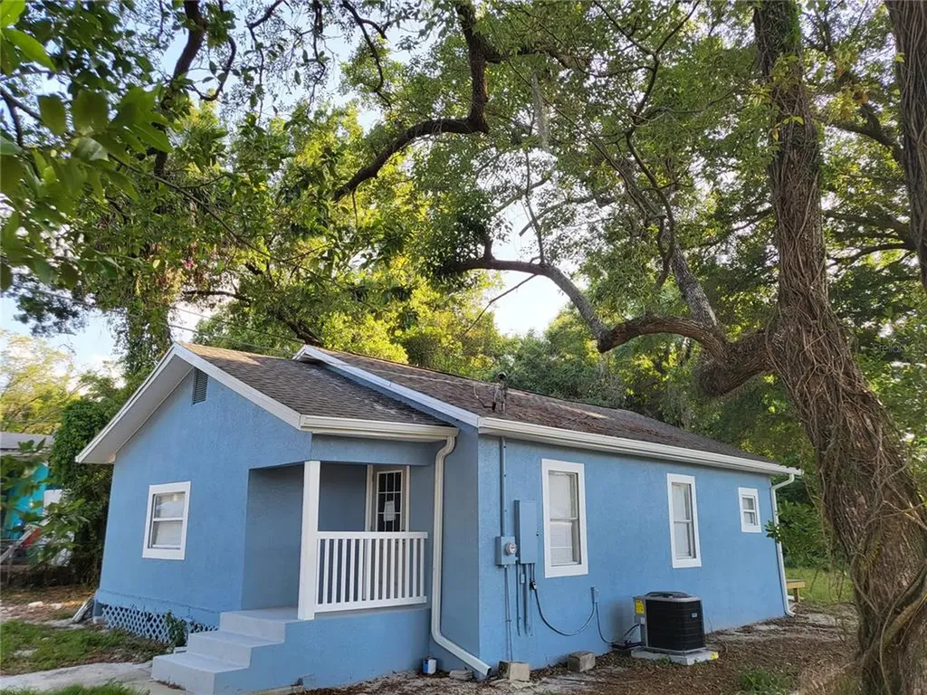 8608 N 15th Street Tampa FL 33604