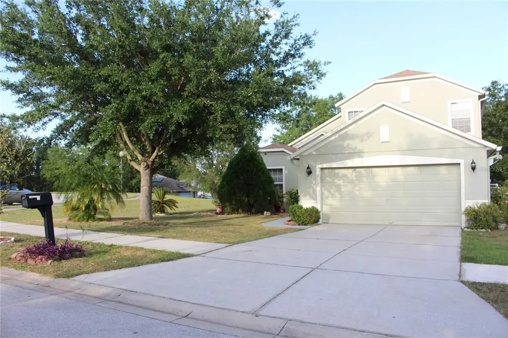 2112 Newtown Road Groveland FL 34736