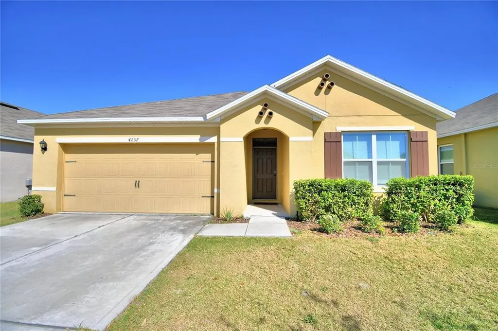 4237 Roberta Drive Winter Haven FL 33881