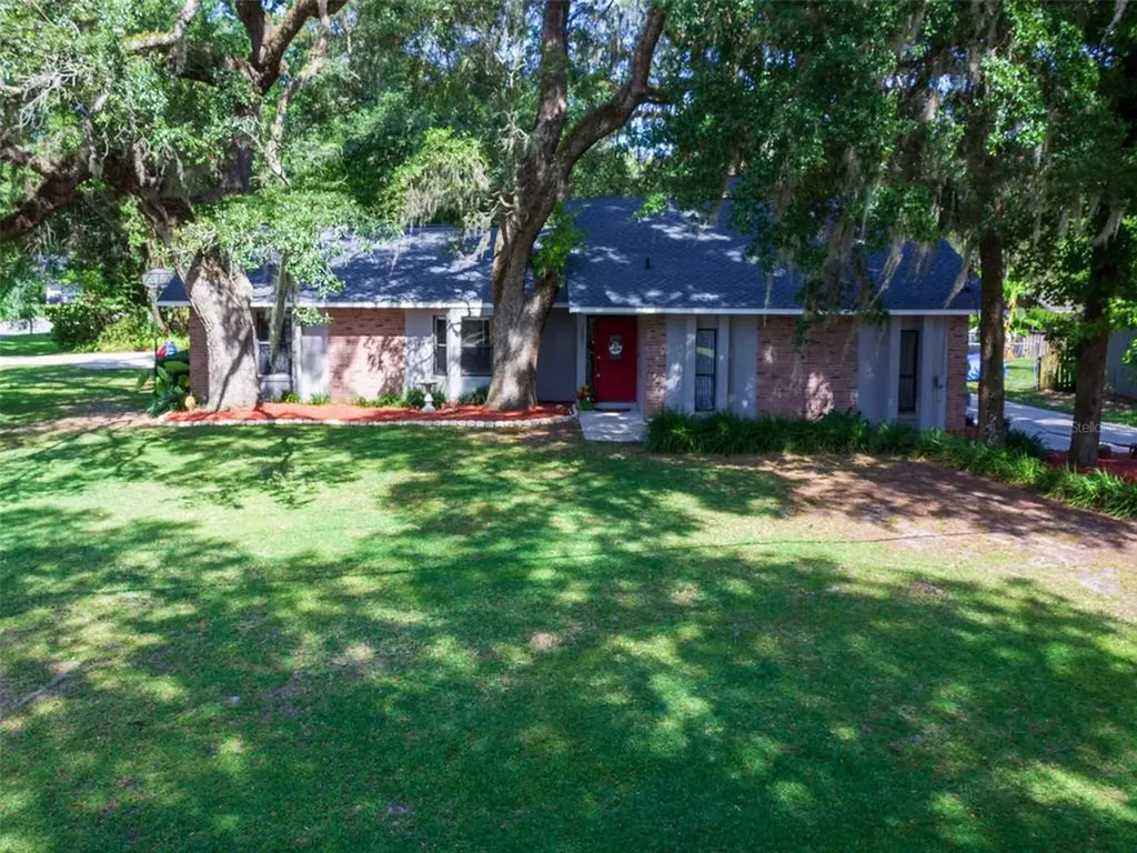 3881 NE 28th Court Ocala FL 34479