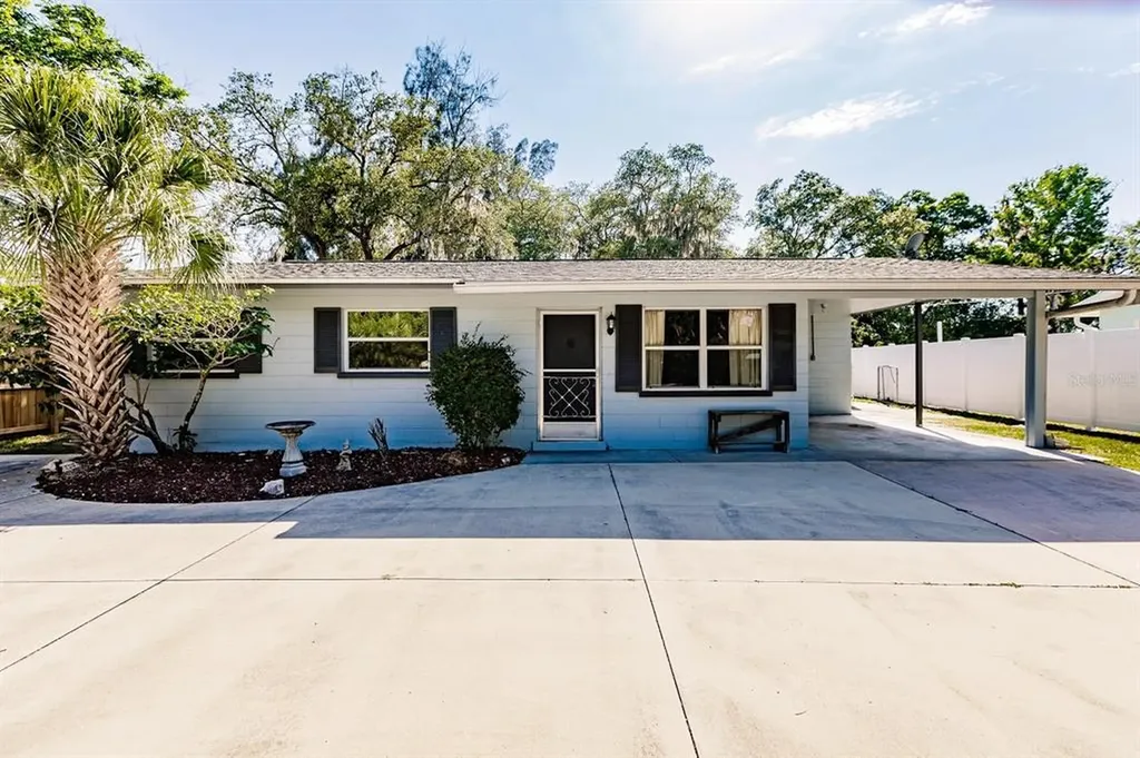 3450 Lalani Boulevard Sarasota FL 34232