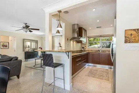 2329 Siesta Drive Sarasota FL 34239
