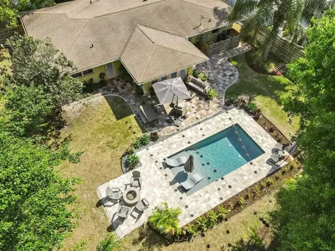 2329 Siesta Drive Sarasota FL 34239