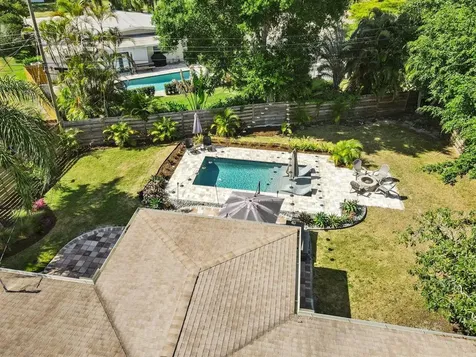 2329 Siesta Drive Sarasota FL 34239