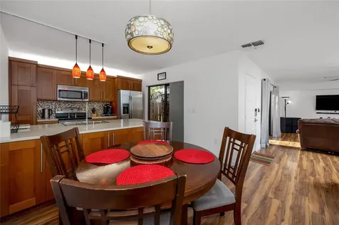2704 5th Court Palm Harbor FL 34684
