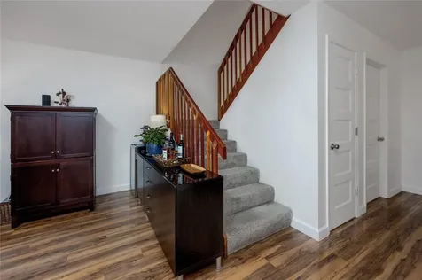 2704 5th Court Palm Harbor FL 34684
