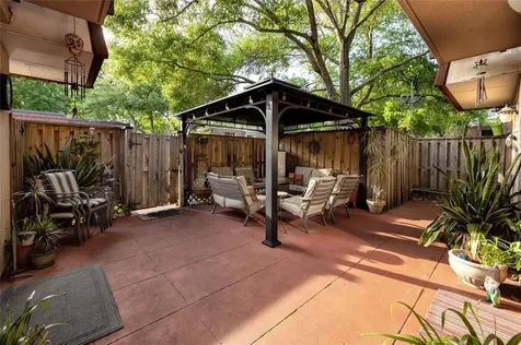 2704 5th Court Palm Harbor FL 34684
