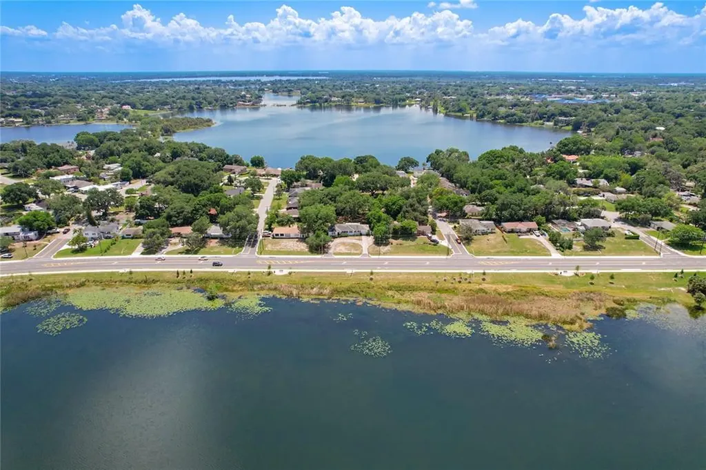 1150 Lake Elbert Dr SE Winter Haven FL 33880
