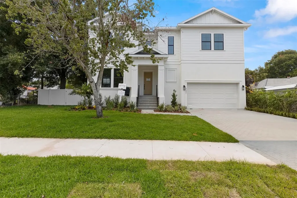 3007 W Meadow Street Tampa FL 33611