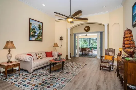 10101 Garden Retreat Court Tampa FL 33647