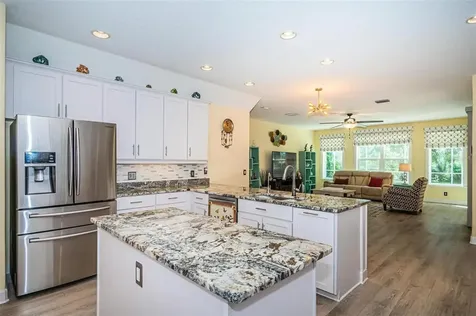 10101 Garden Retreat Court Tampa FL 33647