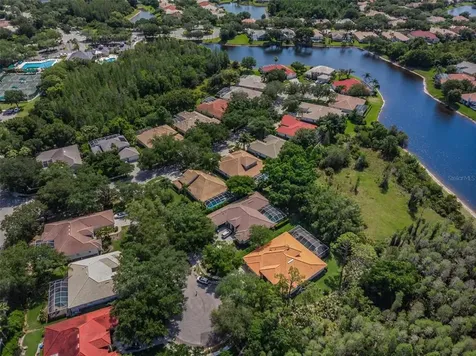 10101 Garden Retreat Court Tampa FL 33647