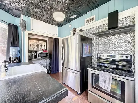 5602 N Cherokee Avenue Tampa FL 33604