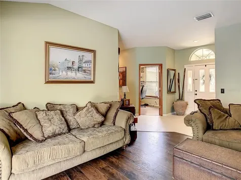 15118 Barby Avenue Tampa FL 33625